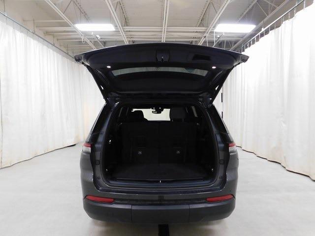 2022 Jeep Grand Cherokee L Altitude 4x4