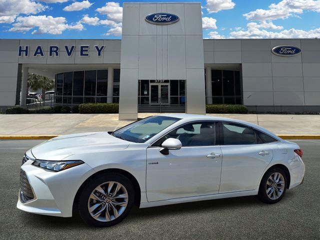 2021 Toyota Avalon XLE Hybrid