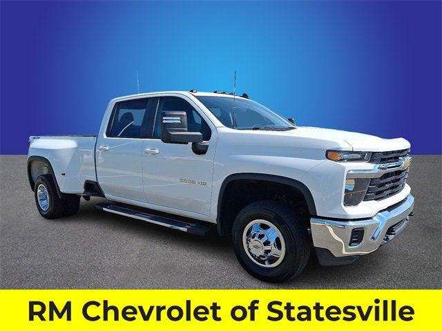 2024 Chevrolet Silverado 3500HD 4WD Crew Cab Long Bed LT