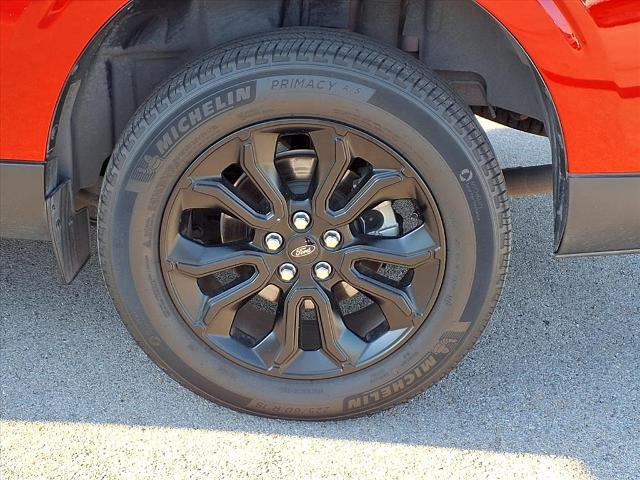 2023 Ford Maverick Lariat