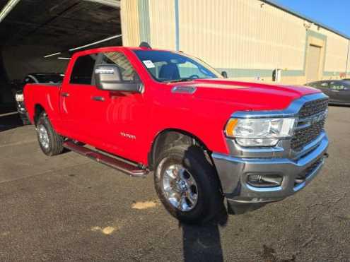 2024 RAM 2500 Big Horn Crew Cab 4x4 64 Box