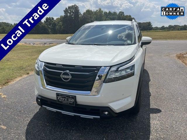2023 Nissan Pathfinder SL 4WD