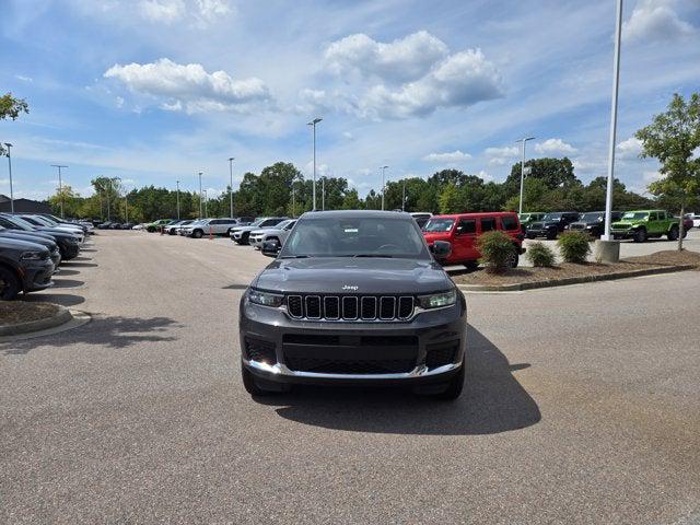 2025 Jeep Grand Cherokee GRAND CHEROKEE L LAREDO X 4X4