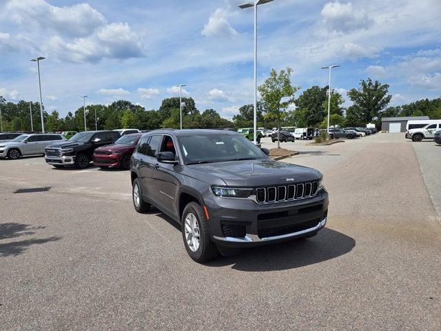 2025 Jeep Grand Cherokee GRAND CHEROKEE L LAREDO X 4X4