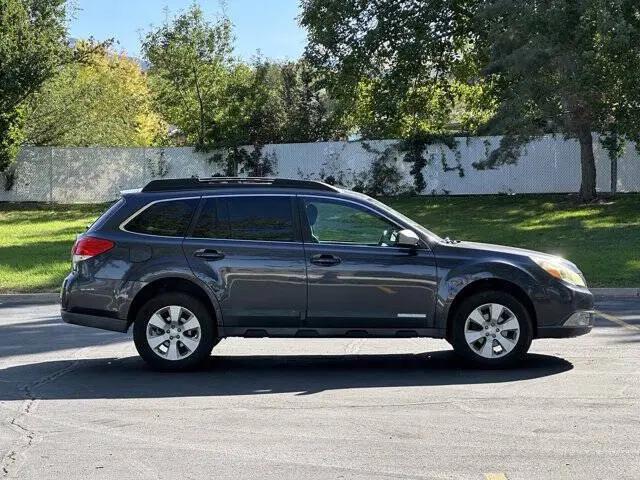 2011 Subaru Outback 2.5i Premium