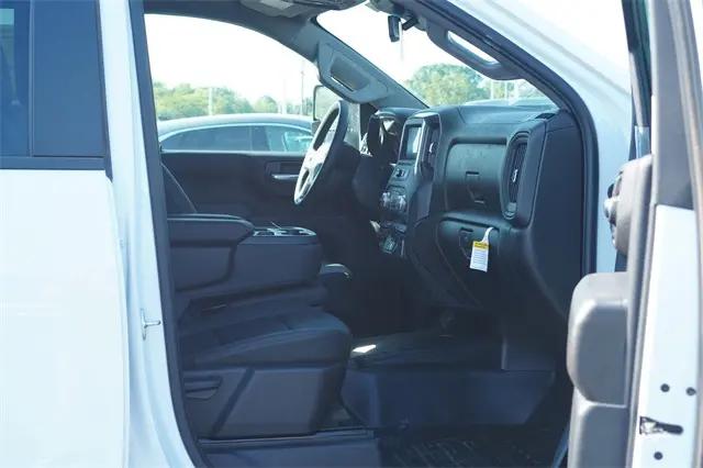 2025 GMC Sierra 3500HD Pro