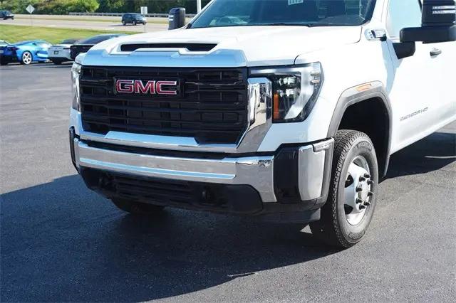 2025 GMC Sierra 3500HD Pro