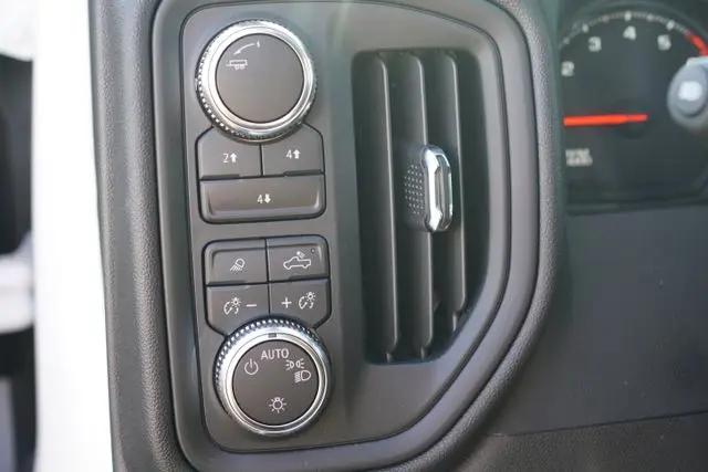 2025 GMC Sierra 3500HD Pro