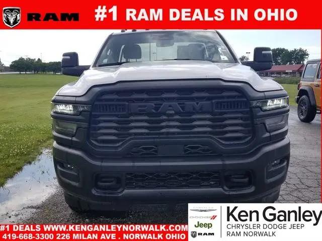 2026 Ram 3500 Tradesman/Big Horn
