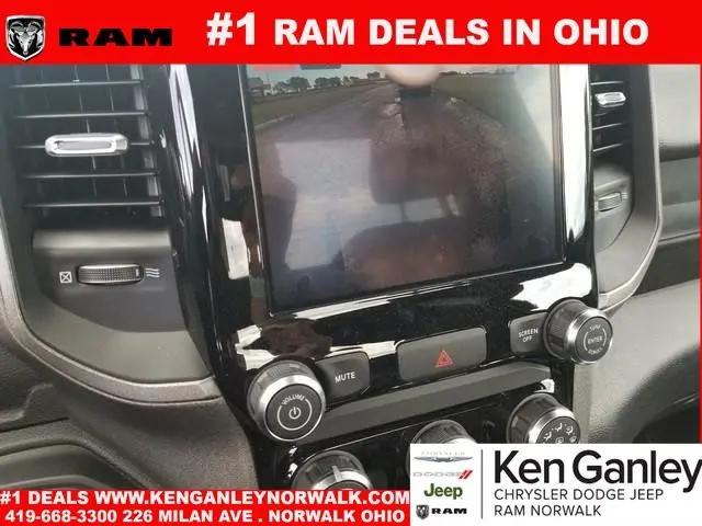 2026 Ram 3500 Tradesman/Big Horn