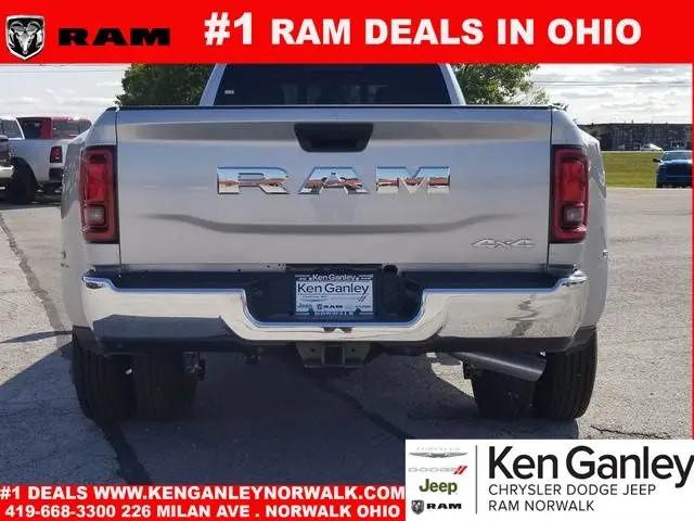 2026 Ram 3500 Tradesman Crew Cab 4x4 8' Box