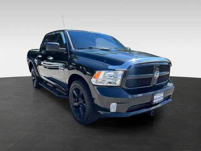 2018 Ram 1500 Express Crew Cab 4x4 5'7" Box