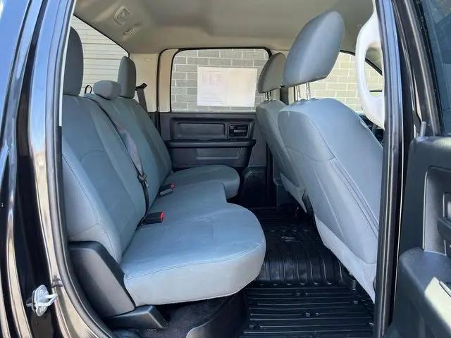 2018 Ram 1500 Express Crew Cab 4x4 5'7" Box