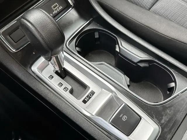 2023 Subaru Ascent Base 8-Passenger