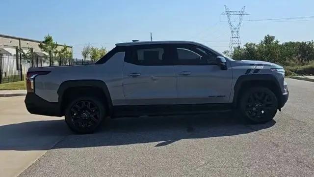 2026 Chevrolet Silverado EV LT - Standard Range 4WD
