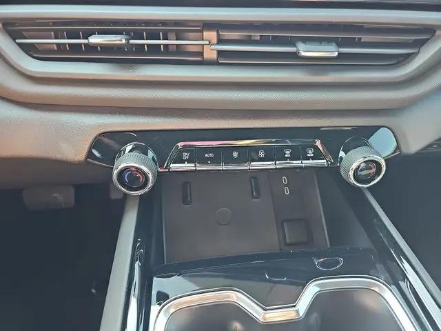 2026 Chevrolet Silverado EV LT - Standard Range 4WD