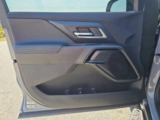 2026 Chevrolet Silverado EV LT - Standard Range 4WD