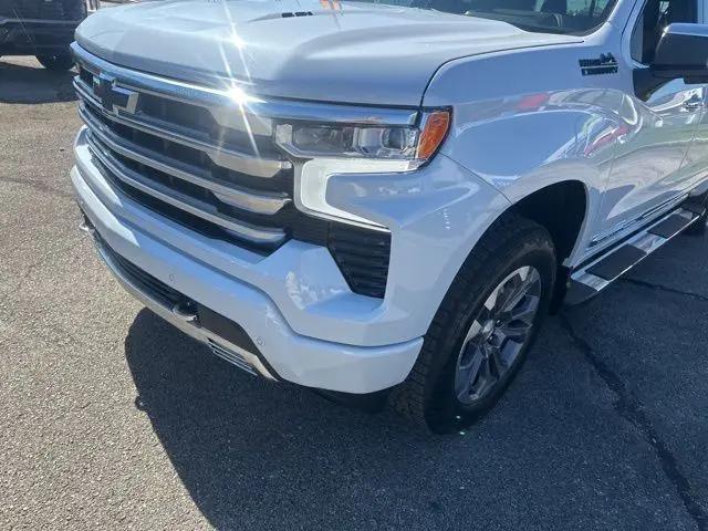 2026 Chevrolet Silverado 1500 4WD Crew Cab Short Bed High Country