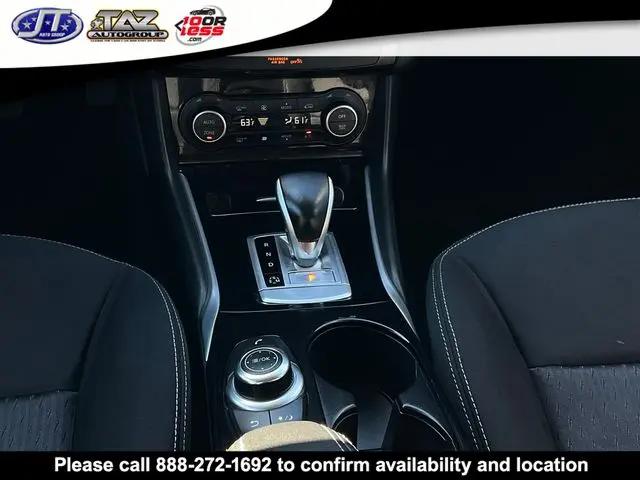 2017 INFINITI QX30 Standard