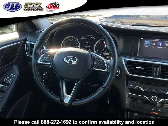 2017 INFINITI QX30 Standard