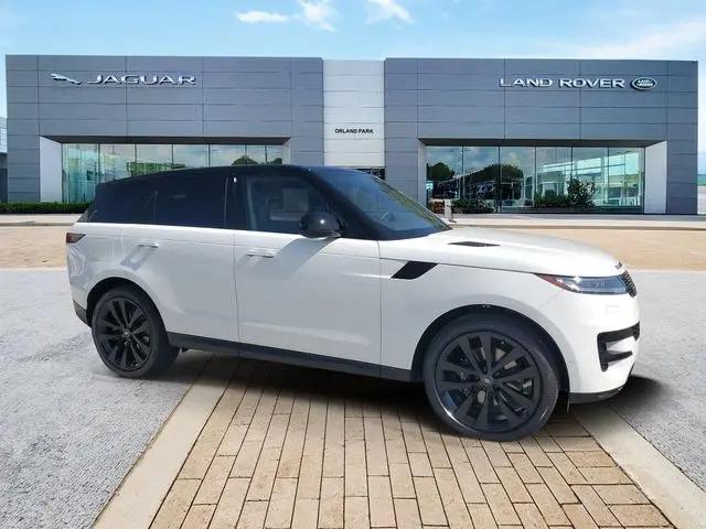 2025 Land Rover Range Rover Sport P360 SE