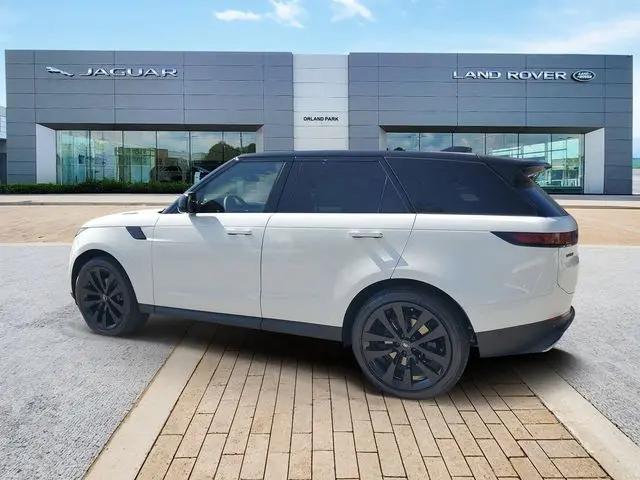 2025 Land Rover Range Rover Sport P360 SE