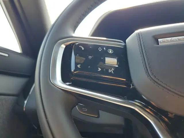 2025 Land Rover Range Rover Sport P360 SE