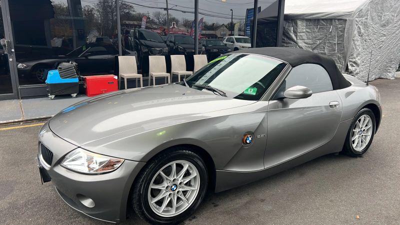 2004 BMW Z4 2.5i