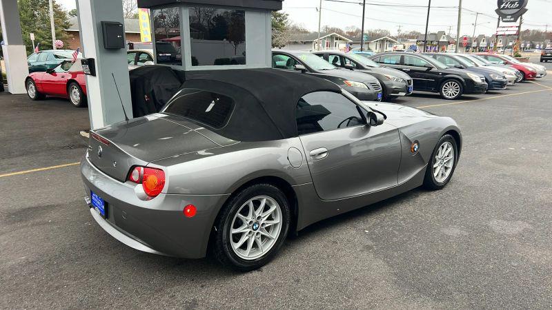 2004 BMW Z4 2.5i