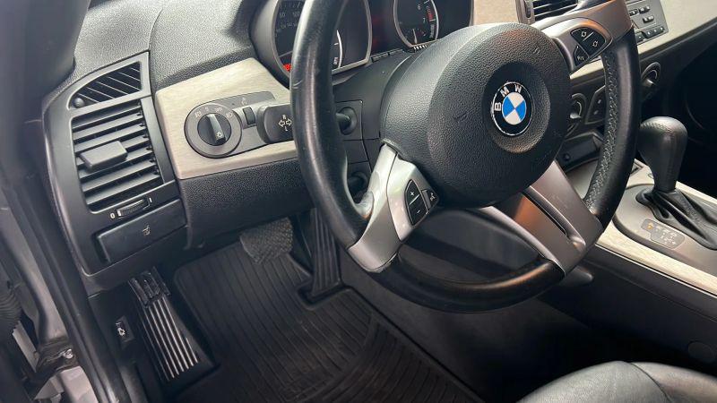 2004 BMW Z4 2.5i