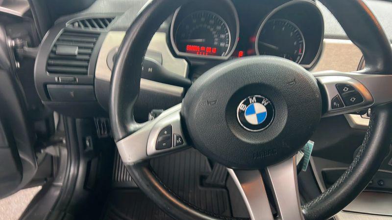 2004 BMW Z4 2.5i