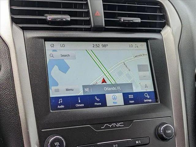 2020 Ford Fusion SE