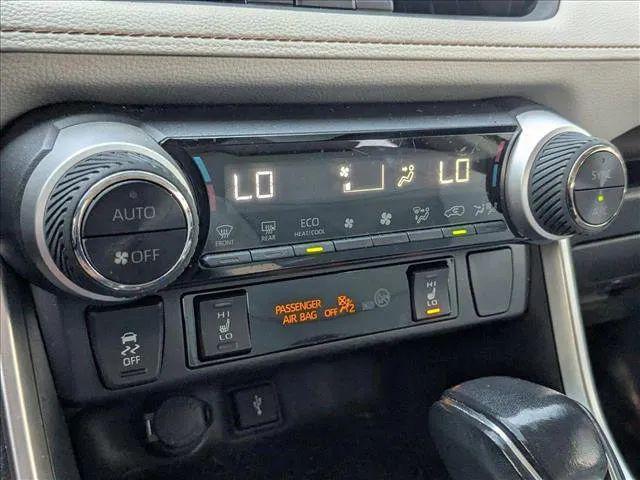 2022 Toyota RAV4 Hybrid XLE Premium