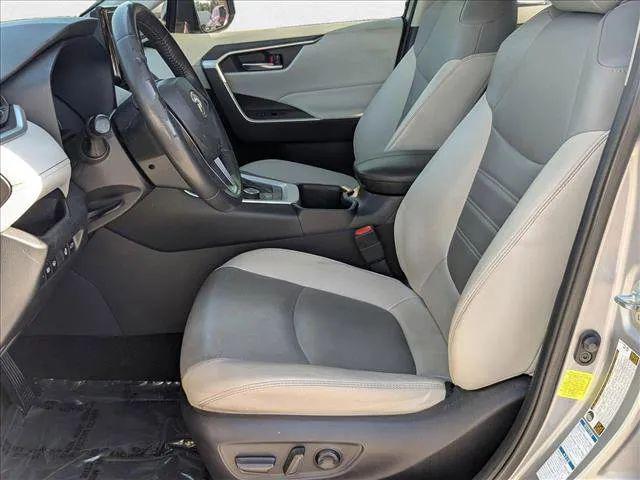 2022 Toyota RAV4 Hybrid XLE Premium