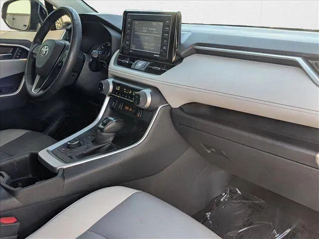 2022 Toyota RAV4 Hybrid XLE Premium