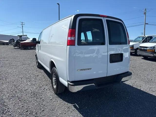 2023 Chevrolet Express Cargo Van RWD 2500 Regular Wheelbase WT
