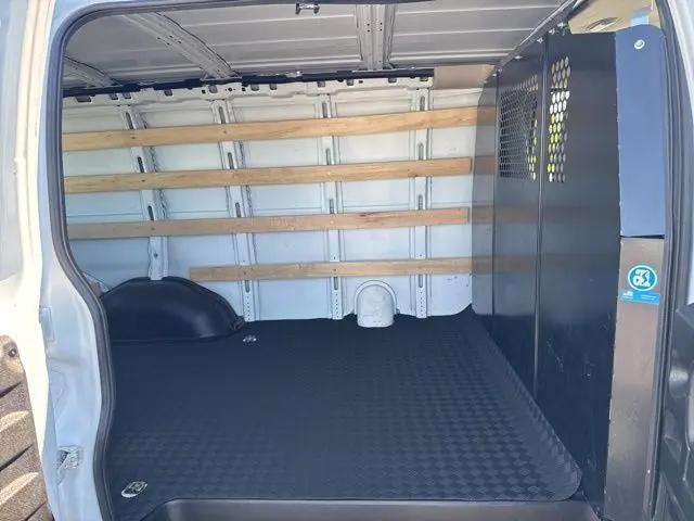 2023 Chevrolet Express Cargo Van RWD 2500 Regular Wheelbase WT