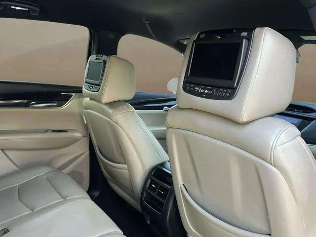 2017 Cadillac XT5 Standard