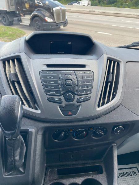 2018 Ford Transit Medium Roof w/Sliding Side Door w/LWB