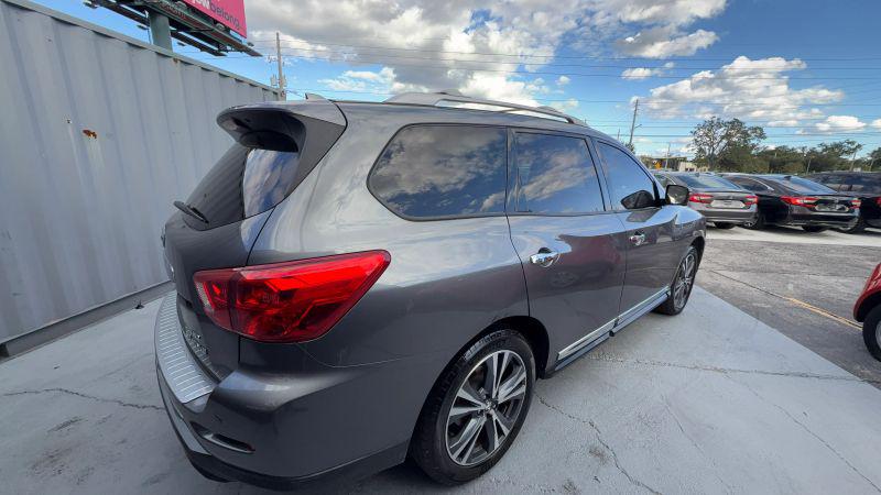 2019 Nissan Pathfinder Platinum