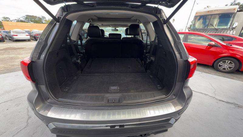 2019 Nissan Pathfinder Platinum