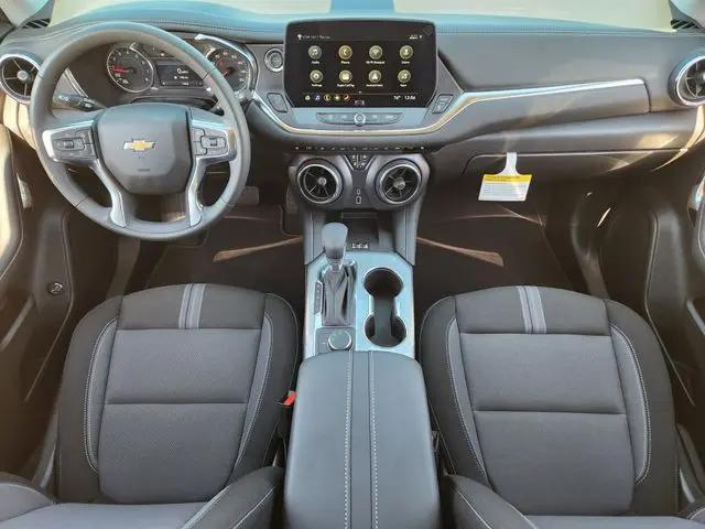 2025 Chevrolet Blazer FWD 2LT