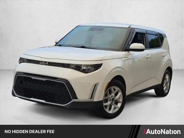 2023 Kia Soul LX for sale in Miami, FL