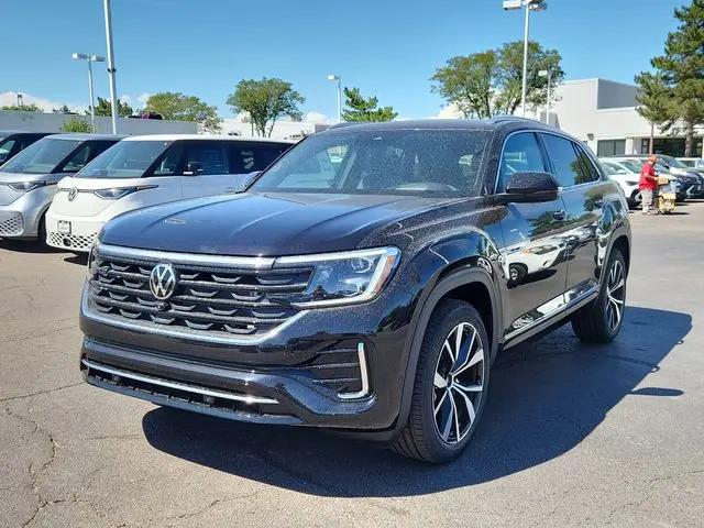 2026 Volkswagen Atlas Cross Sport SEL Premium R-Line