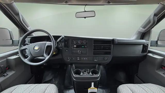 2025 Chevrolet Express Cargo Van RWD 2500 Regular Wheelbase WT