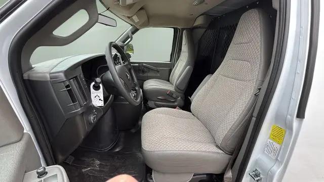 2025 Chevrolet Express Cargo Van RWD 2500 Regular Wheelbase WT