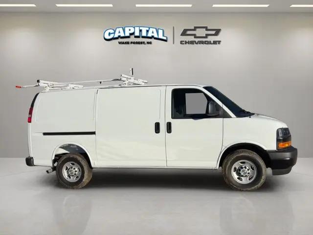 2025 Chevrolet Express Cargo Van RWD 2500 Regular Wheelbase WT