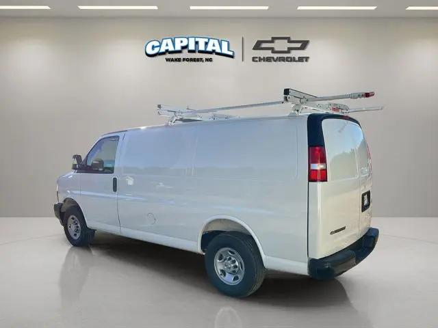 2025 Chevrolet Express Cargo Van RWD 2500 Regular Wheelbase WT