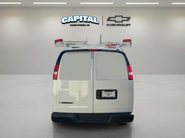 2025 Chevrolet Express Cargo Van RWD 2500 Regular Wheelbase WT