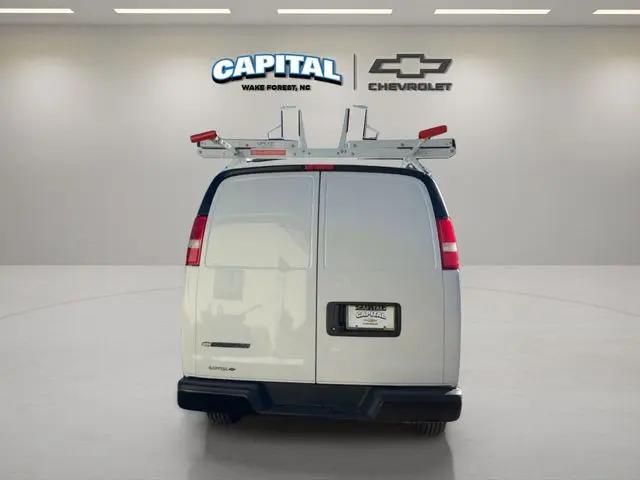 2025 Chevrolet Express Cargo Van RWD 2500 Regular Wheelbase WT